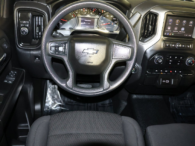 Used 2025 Chevrolet Silverado 1500 W/T RWD image 3