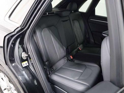 Used 2023 Audi Q3 2.0T Premium Plus w/ Premium Plus Package image 34