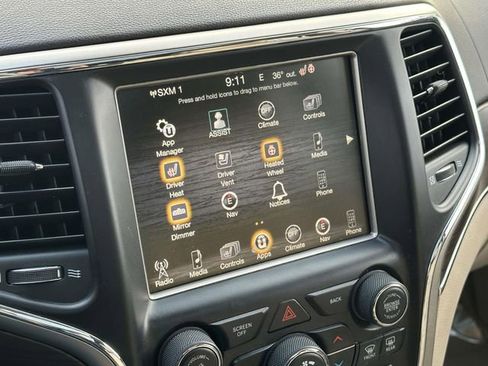 Used 2015 Jeep Grand Cherokee Overland image 37