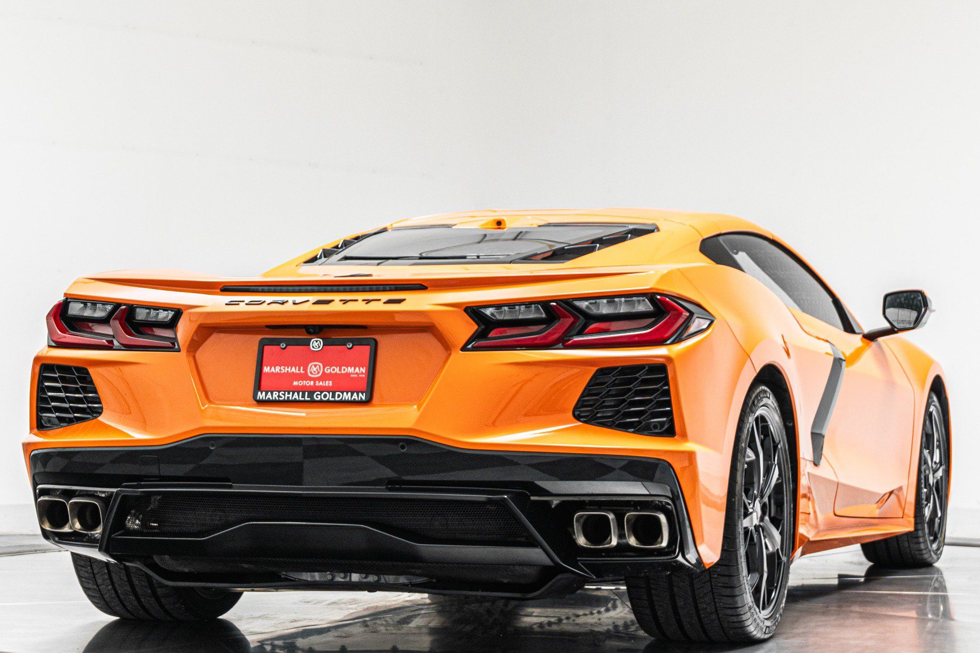 Used 2023 Chevrolet Corvette Stingray Preferred Cpe w/ Battery Protection Package RWD image 9
