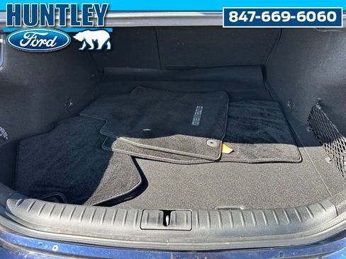 Used 2023 Genesis G70 3.3T w/ Sport Prestige Package image 10