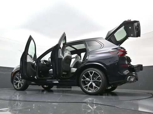 New 2026 BMW X5 xDrive50e w/ M Sport Package AWD/4WD image 42