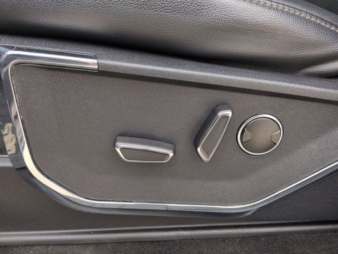 Certified 2023 Ford F150 Lariat w/ Equipment Group 502A High image 22