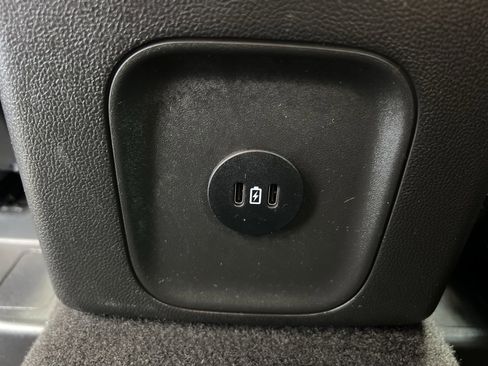 Used 2025 Ford Escape Platinum image 24