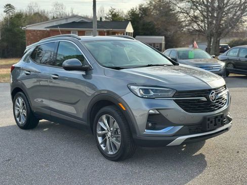 Used 2021 Buick Encore GX Essence w/ Advanced Technology Package image 13
