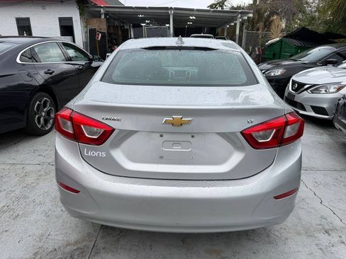 Used 2019 Chevrolet Cruze LT w/ LT Fleet Convenience Package FWD image 5