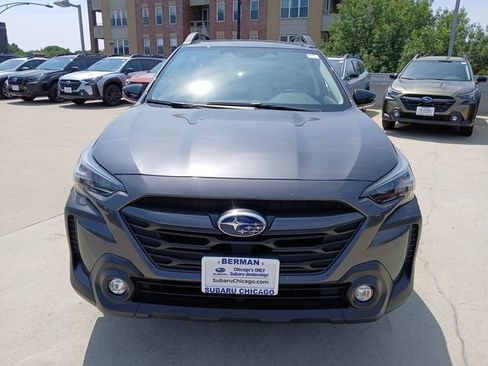 Used 2025 Subaru Outback Premium image 28