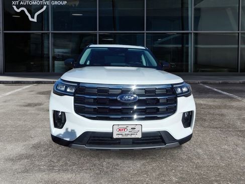 New 2026 Ford Explorer Active w/ Active Comfort Package RWD image 9