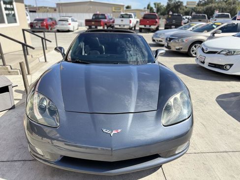 Used 2013 Chevrolet Corvette Coupe w/ 2LT Preferred Equipment Group RWD image 9