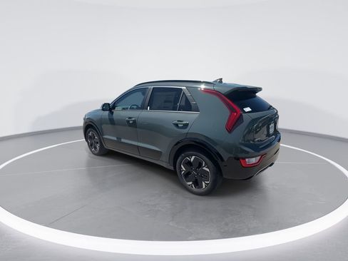 New 2026 Kia Niro Wind FWD image 6