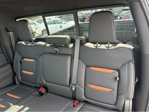 New 2026 GMC Sierra 2500 AT4 w/ AT4 Premium Plus Package image 15