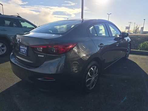 Used 2015 MAZDA MAZDA3 i Sport image 5