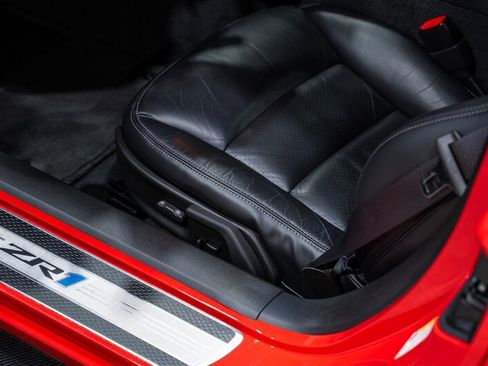 Used 2010 Chevrolet Corvette ZR1 w/ Preferred Equipment Group RWD image 24