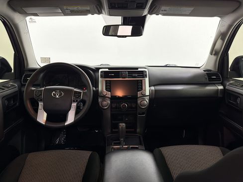 Used 2020 Toyota 4Runner SR5 RWD image 15