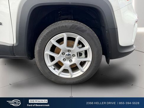 Used 2023 Jeep Renegade Latitude w/ Premium Group image 23