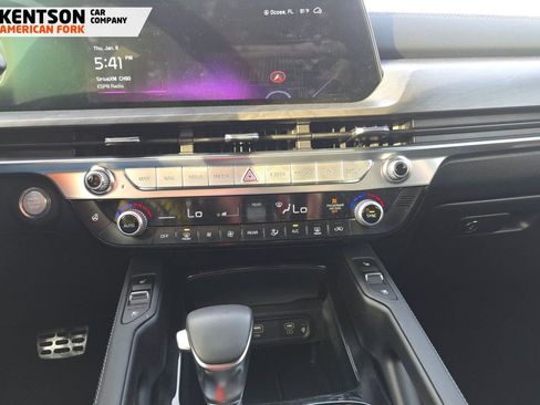 Used 2025 Kia Telluride SX Prestige X-Line image 9