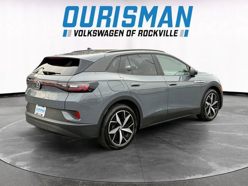 Used 2023 Volkswagen ID.4 S image 6