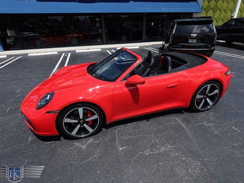 Used 2021 Porsche 911 Carrera S RWD image 14