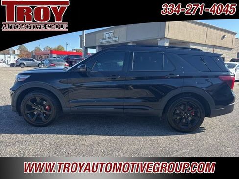 Used 2020 Ford Explorer ST w/ ST Street Pack image 11