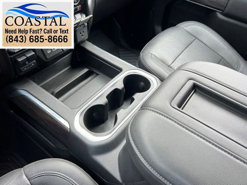 Used 2021 Chevrolet Silverado 1500 LTZ AWD/4WD image 47
