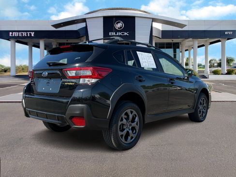 Used 2021 Subaru Crosstrek 2.5i Sport w/ Moonroof Package image 3