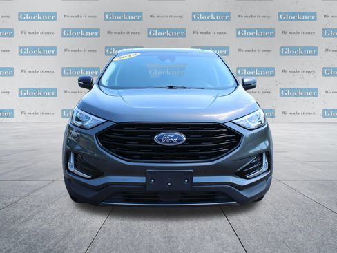 Used 2019 Ford Edge SEL w/ Equipment Group 201A FWD image 2