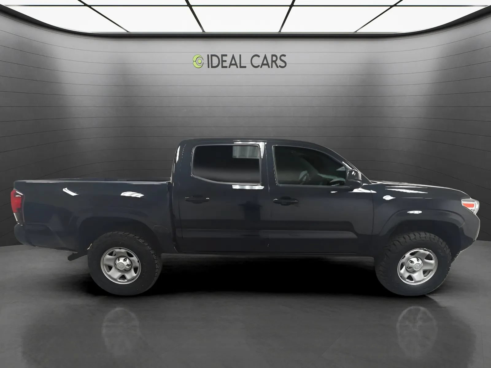 Used 2019 Toyota Tacoma SR w/ SR Convenience Package AWD/4WD image 4