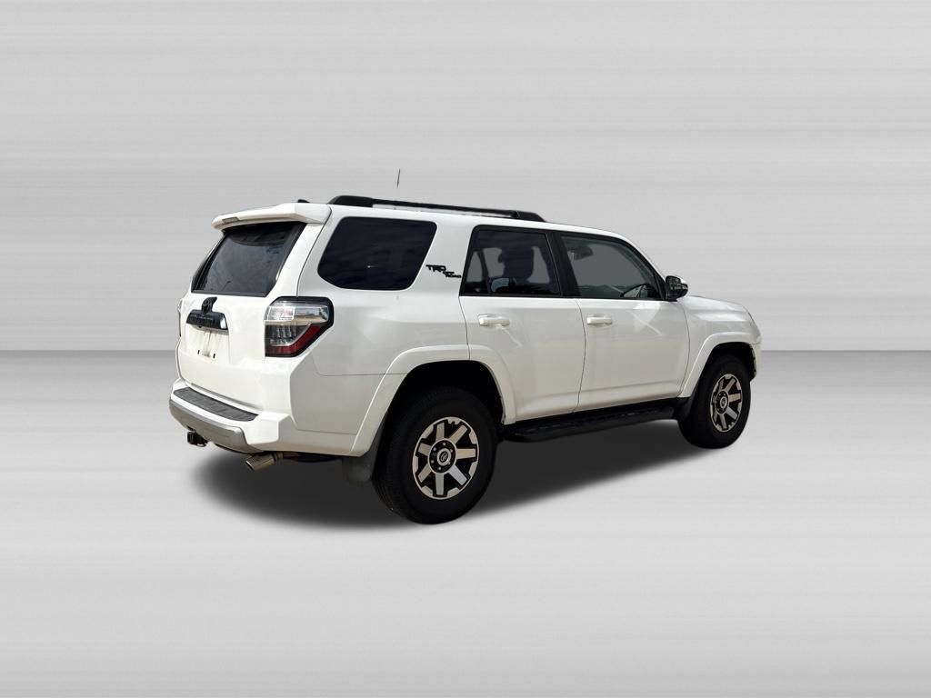 Used 2020 Toyota 4Runner TRD Off-Road Premium w/ Moonroof Package AWD/4WD image 4
