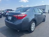 Used 2018 Toyota Corolla LE image 3
