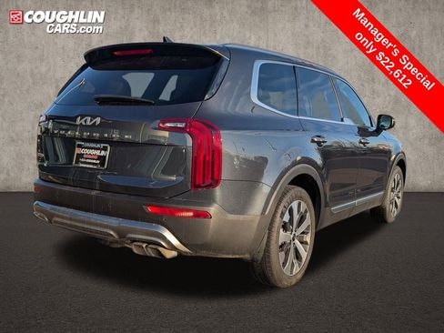 Used 2022 Kia Telluride S image 7