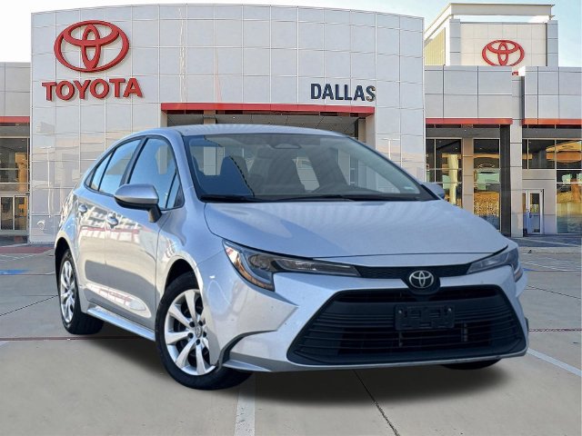Used 2024 Toyota Corolla LE FWD image 1