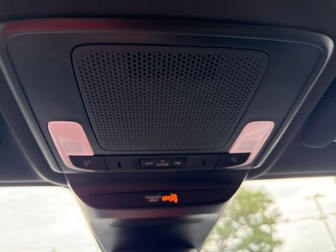 Certified 2024 Honda HR-V Sport image 35