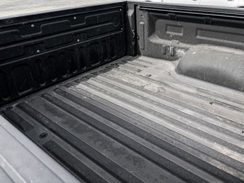 Used 2015 Toyota Tundra Limited AWD/4WD image 16