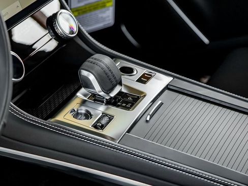 New 2026 Jaguar F-PACE R-Dynamic S image 18