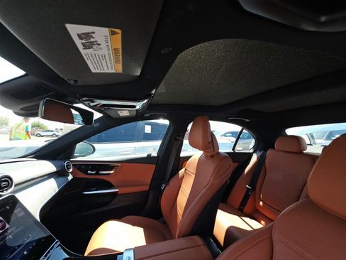 Used 2025 Mercedes-Benz C 300 Sedan image 8