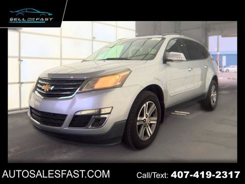 Used 2016 Chevrolet Traverse LT FWD image 1