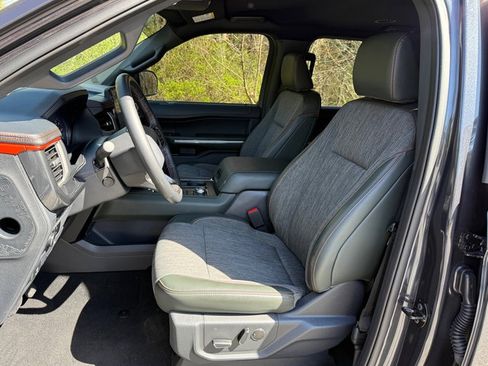 Used 2024 Ford Expedition Timberline image 11