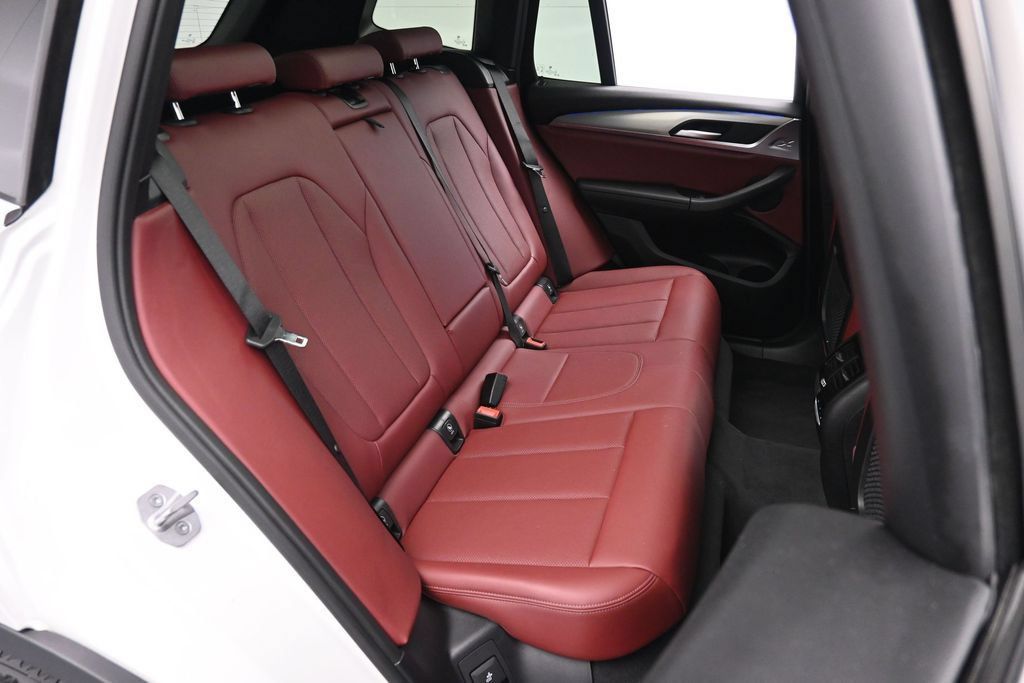 Used 2023 BMW X3 sDrive30i w/ Premium Package RWD image 18