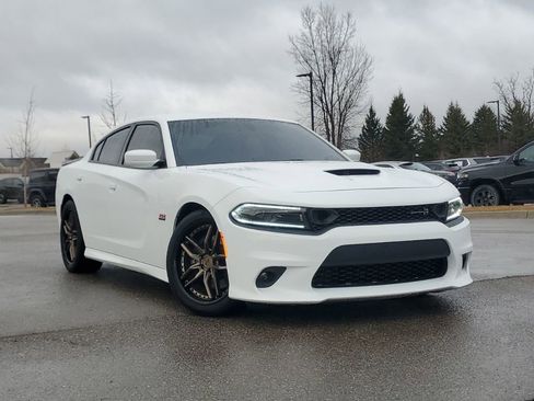 Used 2022 Dodge Charger Scat Pack w/ Plus Group image 39