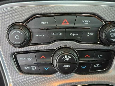 Used 2020 Dodge Challenger SRT Hellcat w/ Plus Package image 25