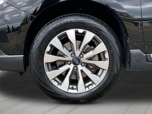 Used 2019 Subaru Outback 2.5i Touring AWD/4WD image 32