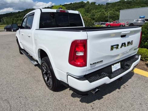 Used 2026 RAM 1500 Laramie w/ Sport Appearance Package AWD/4WD image 9