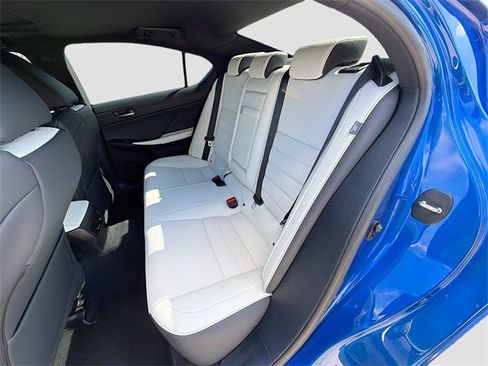 Used 2025 Lexus IS 350 F Sport image 19