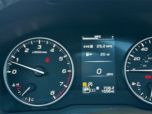 Used 2026 Subaru Forester Premium image 31