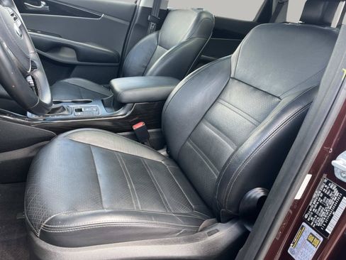 Used 2019 Kia Sorento EX w/ EX Touring Package FWD image 29