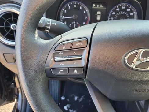 Used 2023 Hyundai Kona SEL image 26