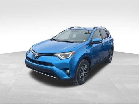 Used 2016 Toyota RAV4 XLE image 1
