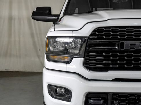 Used 2022 RAM 3500 Big Horn w/ Level B Equipment Group AWD/4WD image 39