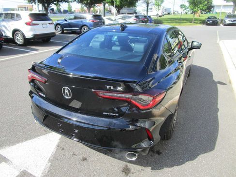 Used 2025 Acura TLX w/ A-SPEC Package AWD/4WD image 5