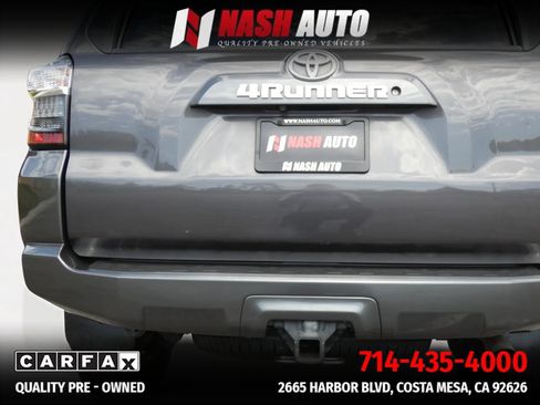 Used 2016 Toyota 4Runner SR5 AWD/4WD image 19